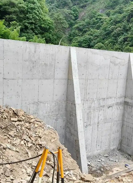 保定博野县重力式挡土墙